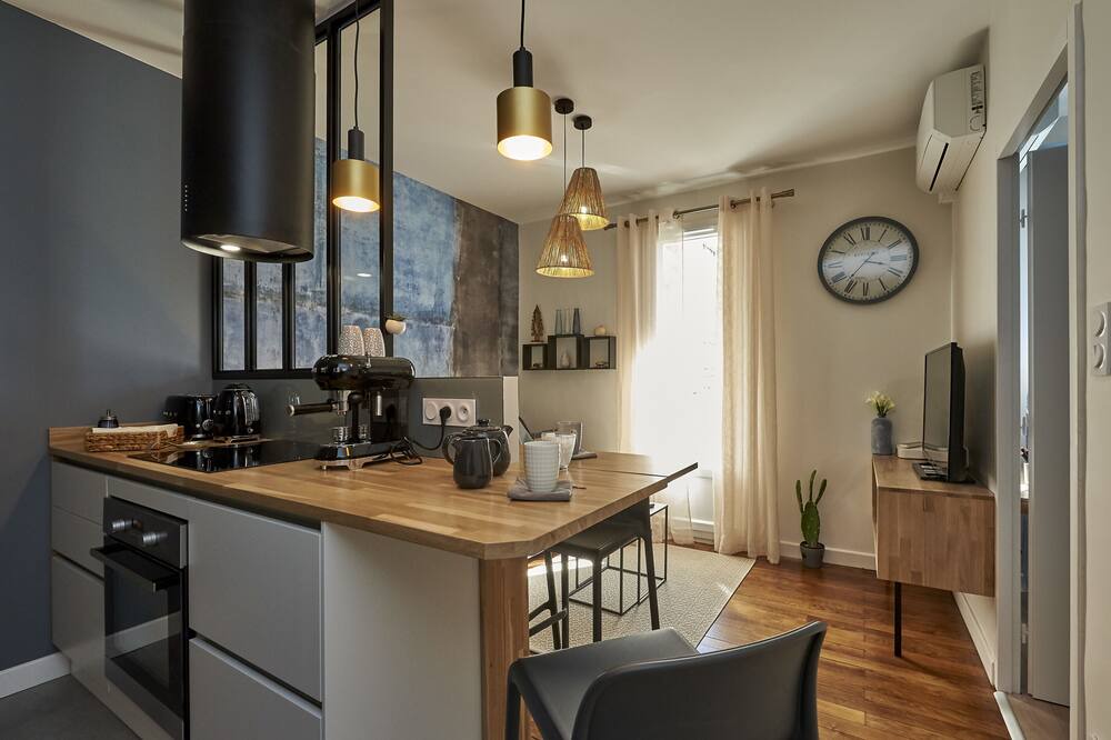 Photo of Kitchen in Quartier des Eaux-Claires