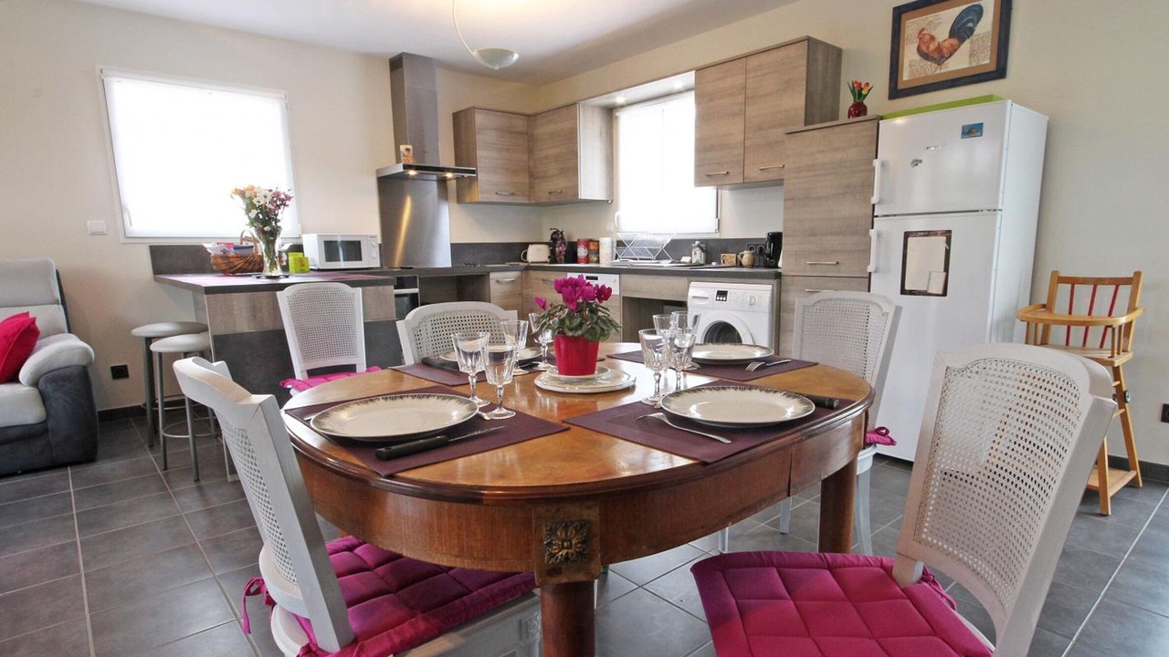 Photo of Kitchen in Saint-Martin-d'Ecublei