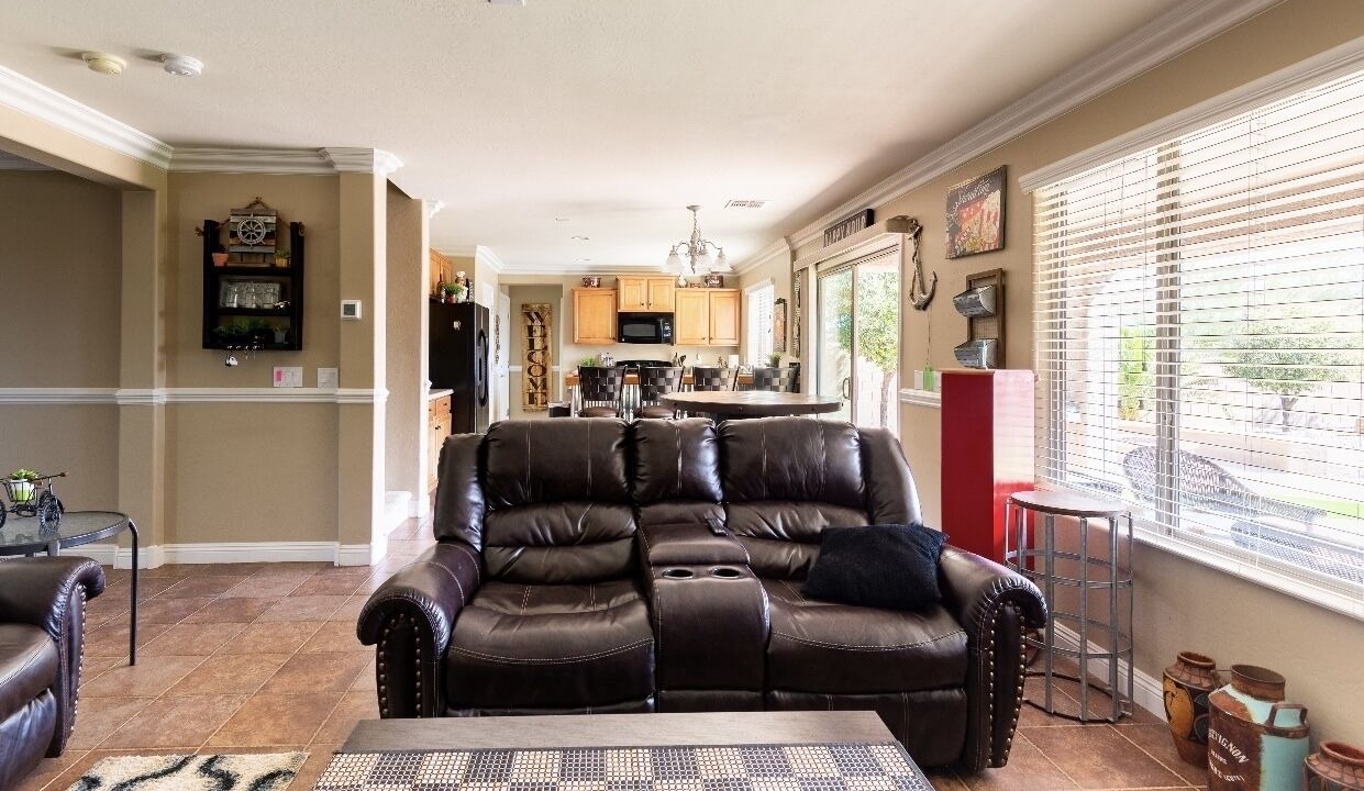 Photo of Livingroom in Anthem at Merrill Ranch