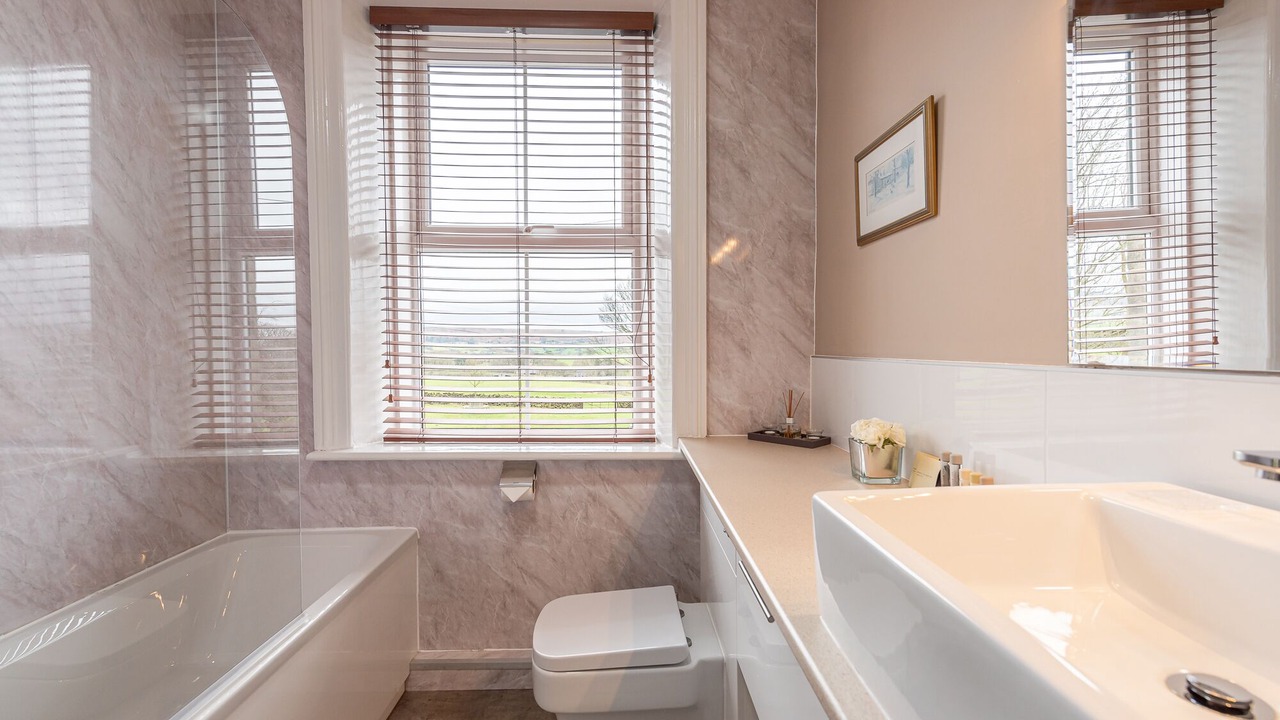 Photo of Others in Ainthorpe