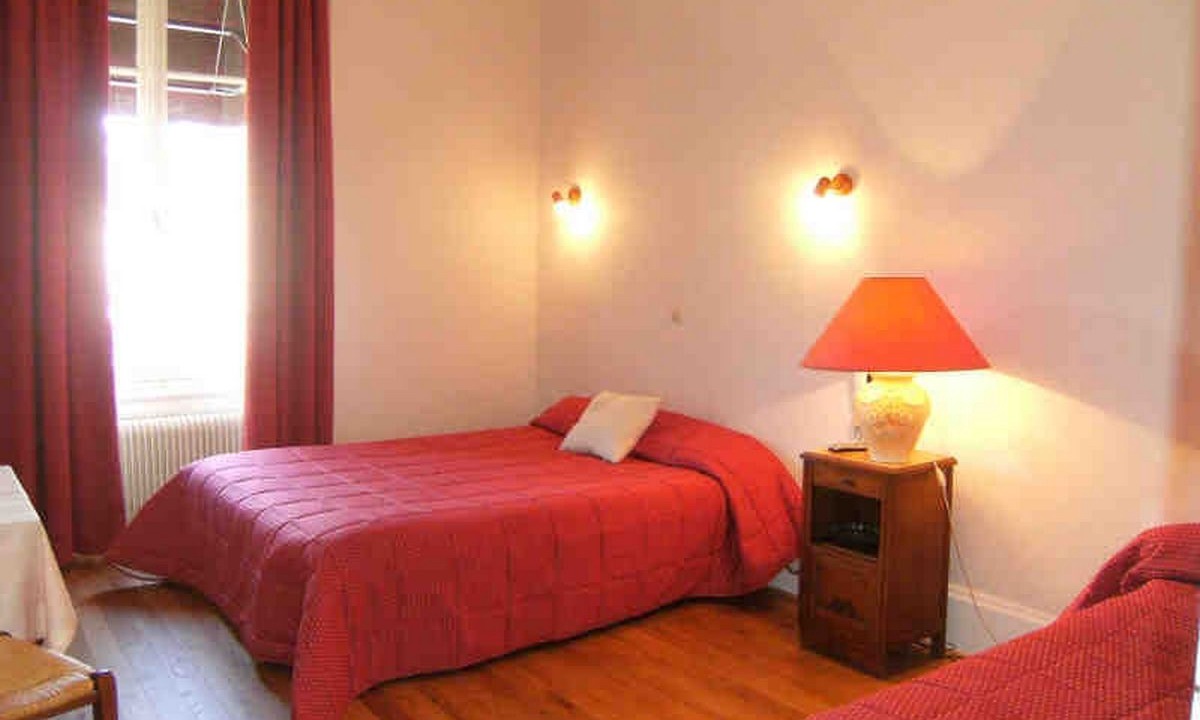 Photo of Others in Rully