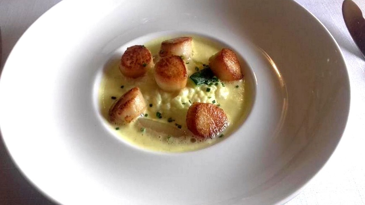 Photo of Others in Rully