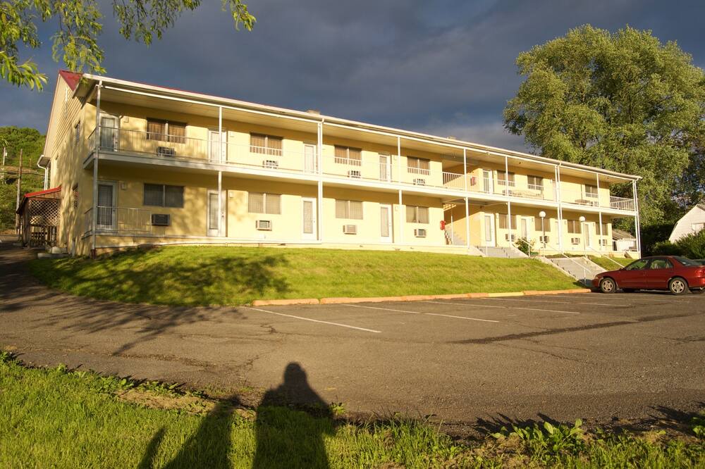 Photo of Outdoor in Bedford