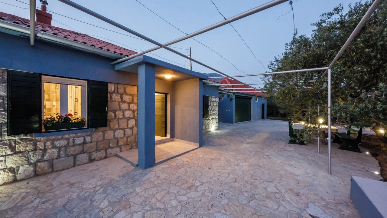 Photo of Outdoor in Kastel Sucurac