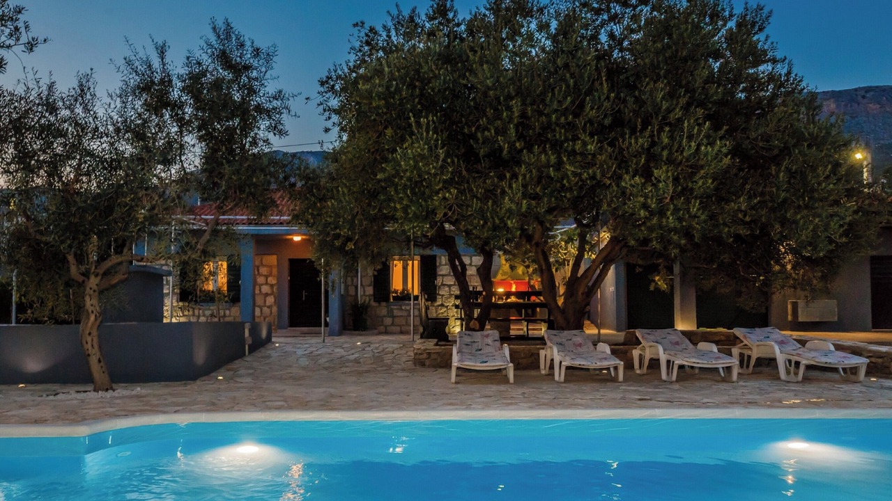 Photo of Outdoor in Kastel Sucurac