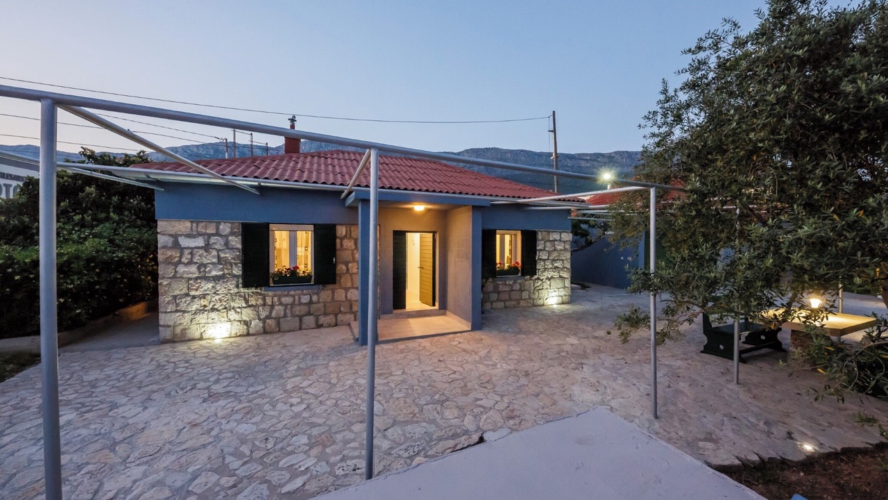 Photo of Outdoor in Kastel Sucurac