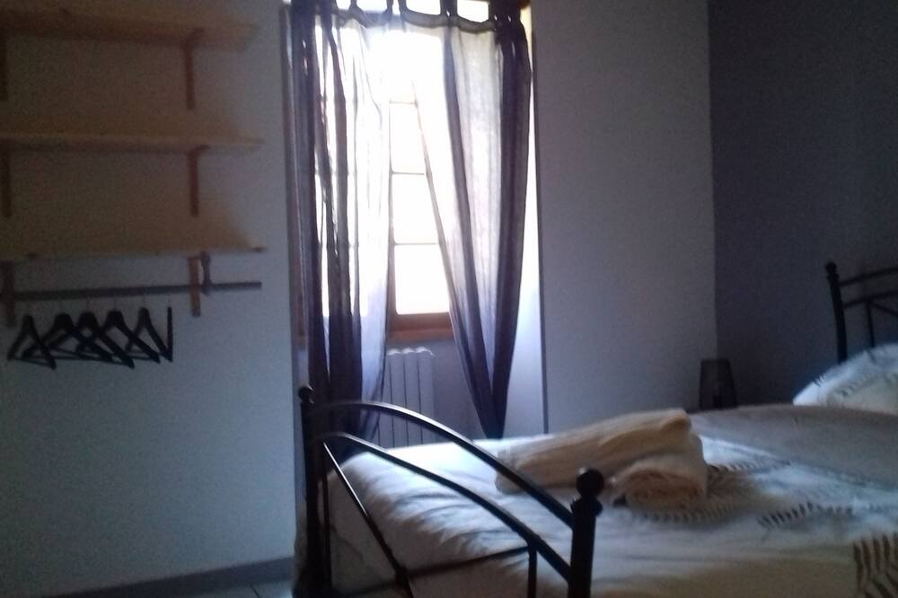Photo of Bedroom in Montagrier