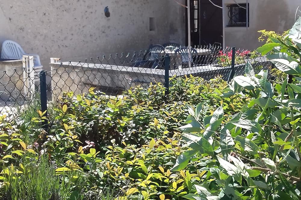 Photo of Outdoor in Montagrier