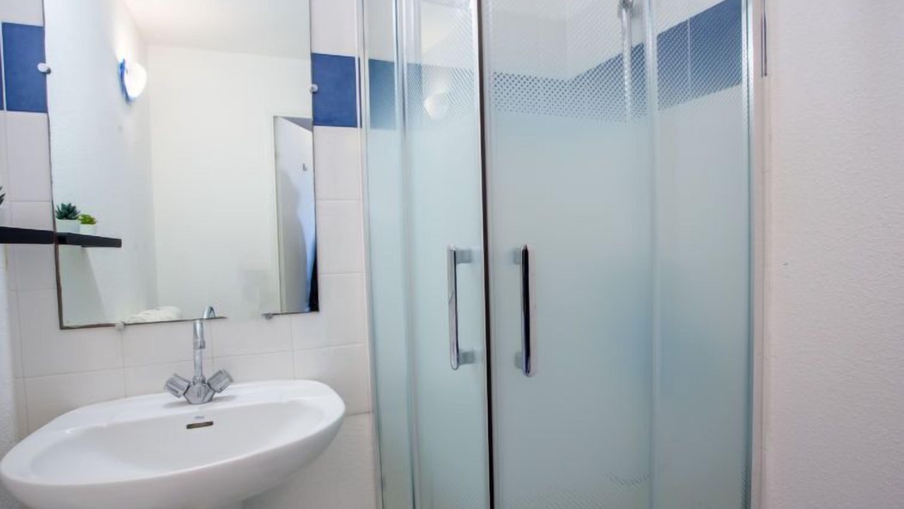 Photo of Bathroom in Le Lavandou