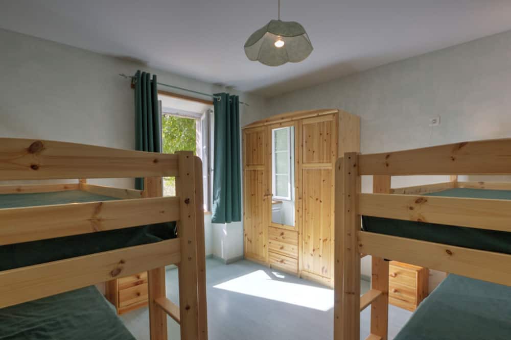 Photo of Bedroom in Aboen