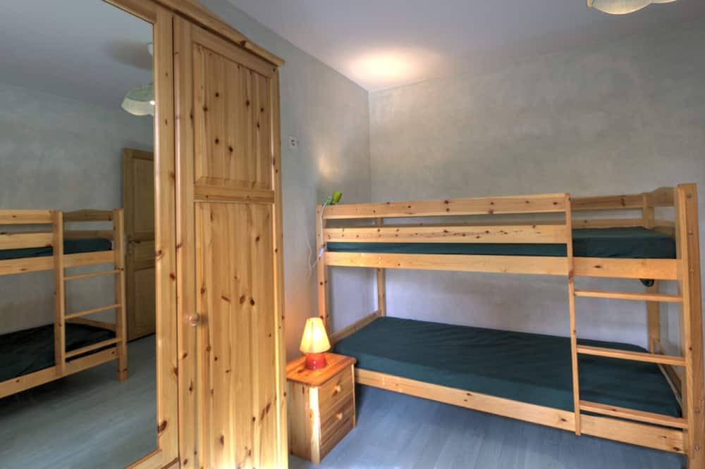 Photo of Bedroom in Aboen