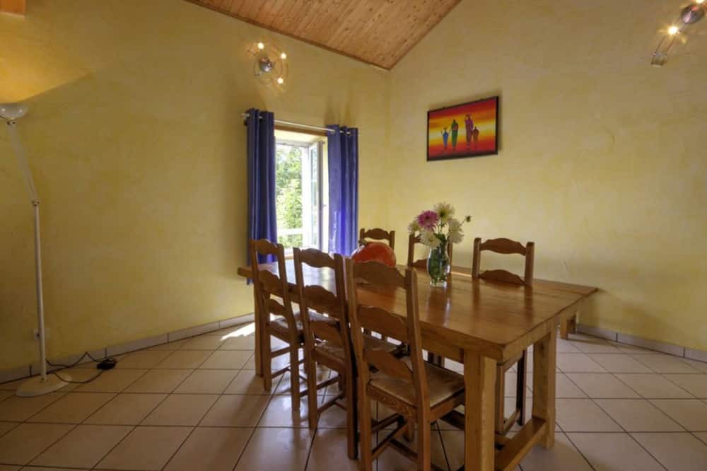 Photo of Kitchen in Aboen