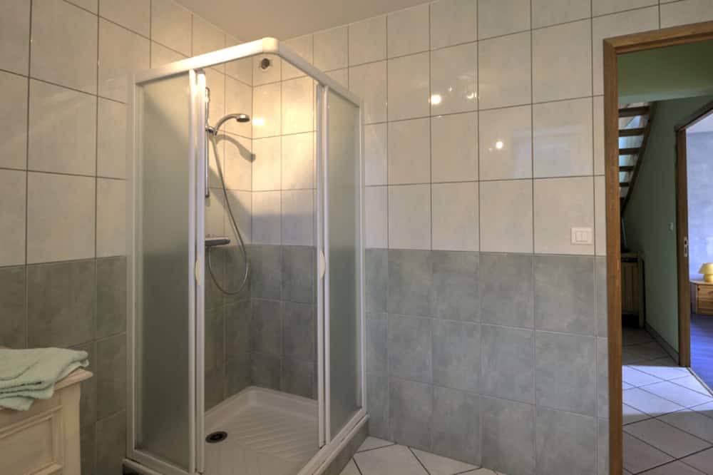 Photo of Bathroom in Aboen