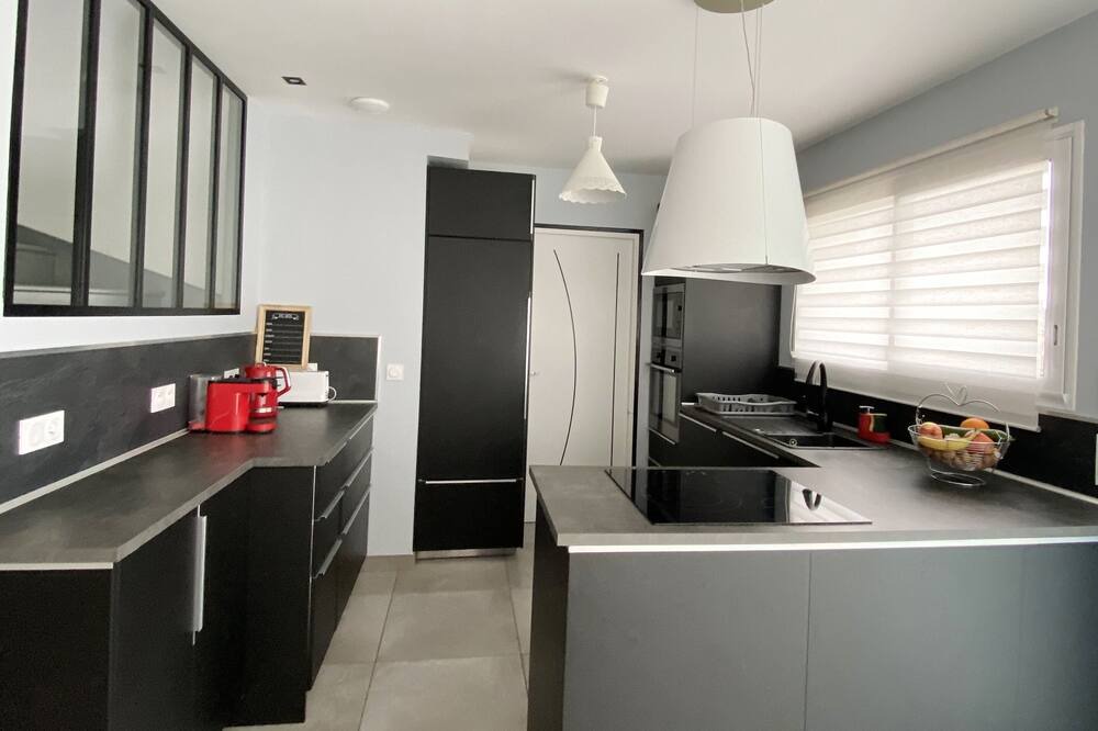 Photo of Kitchen in Saint-Molf