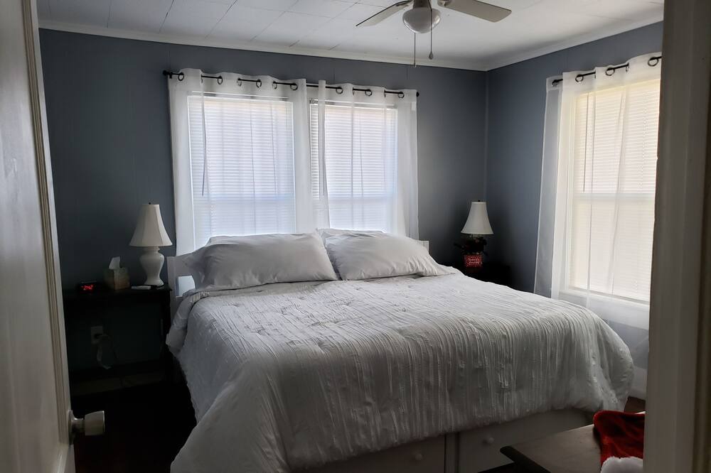 Photo of Bedroom in Kilgore