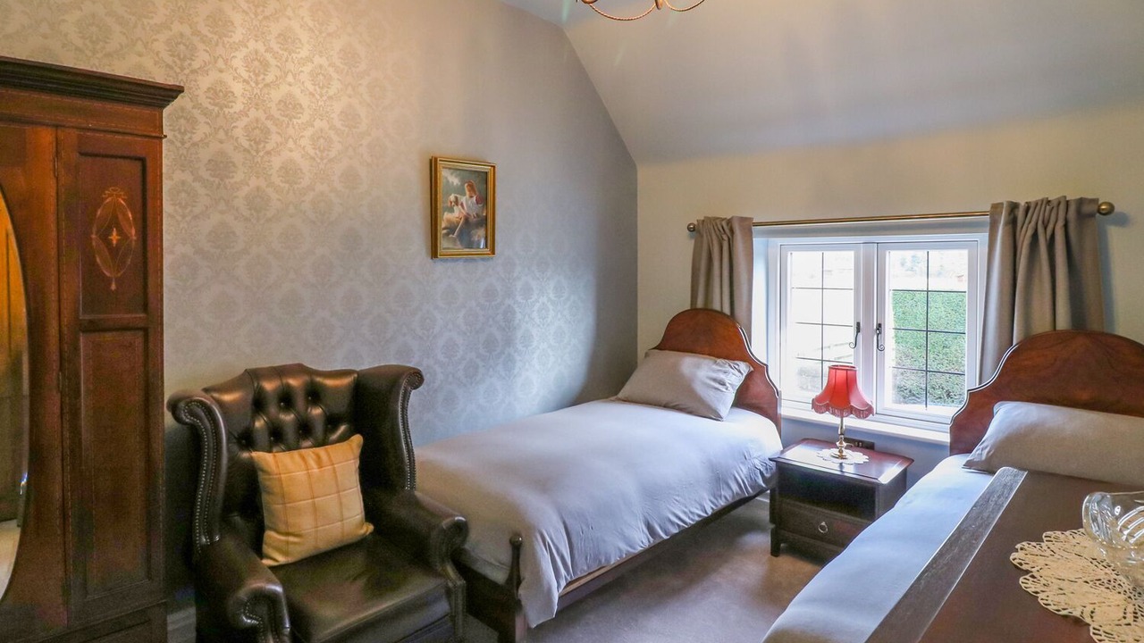 Photo of Others in Duffield