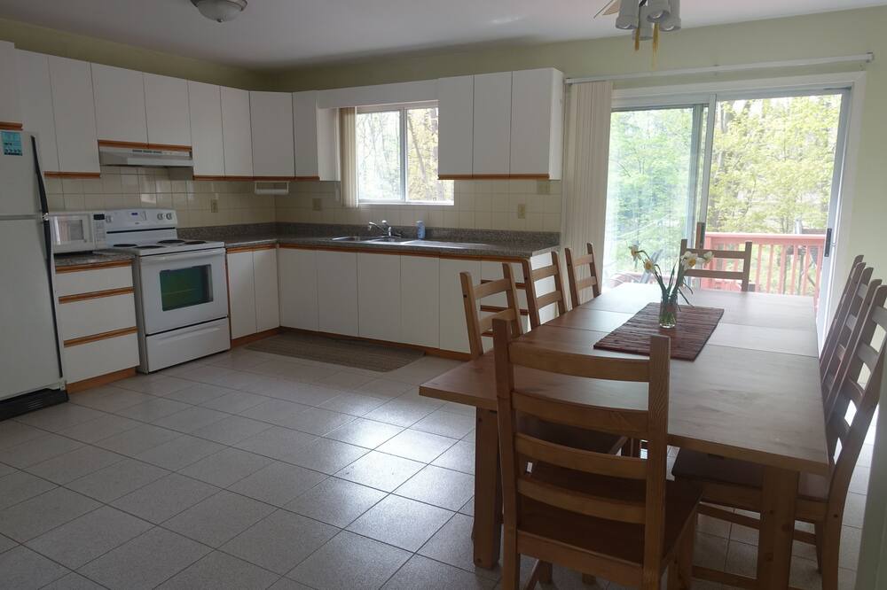 Photo of Kitchen in Wymbolwood Beach