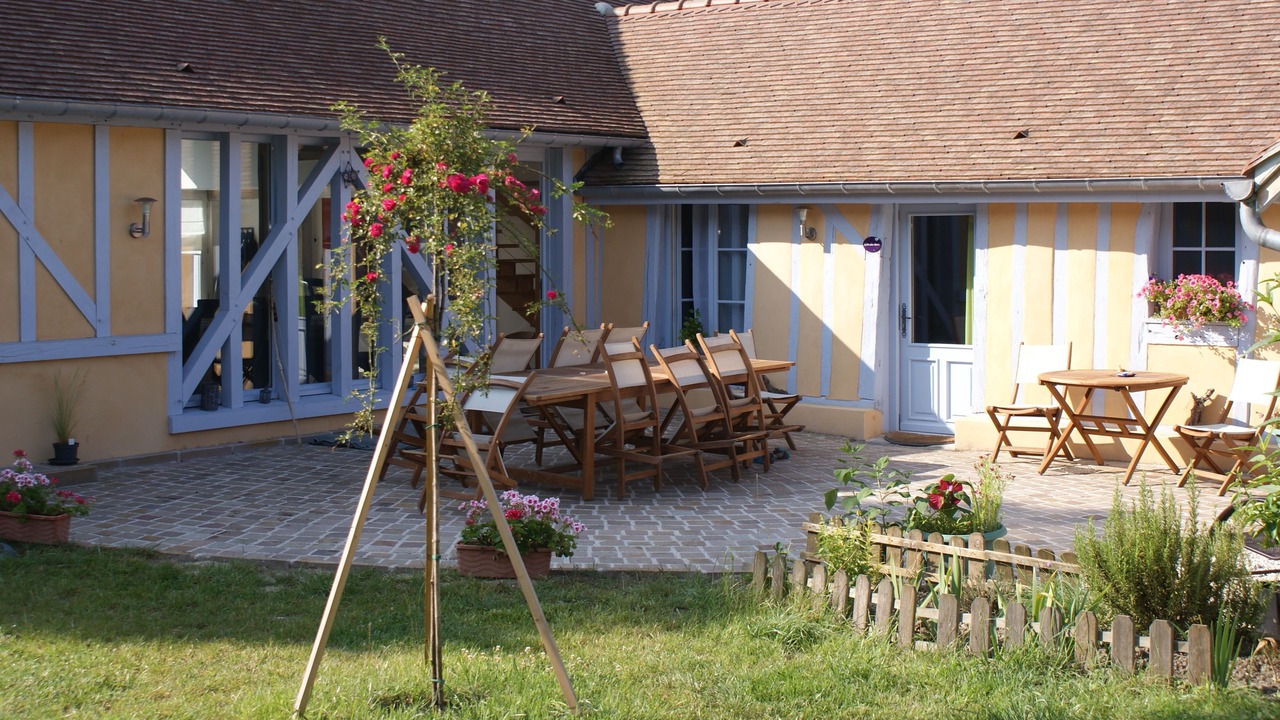 Photo of Patio Balcony in Clerey