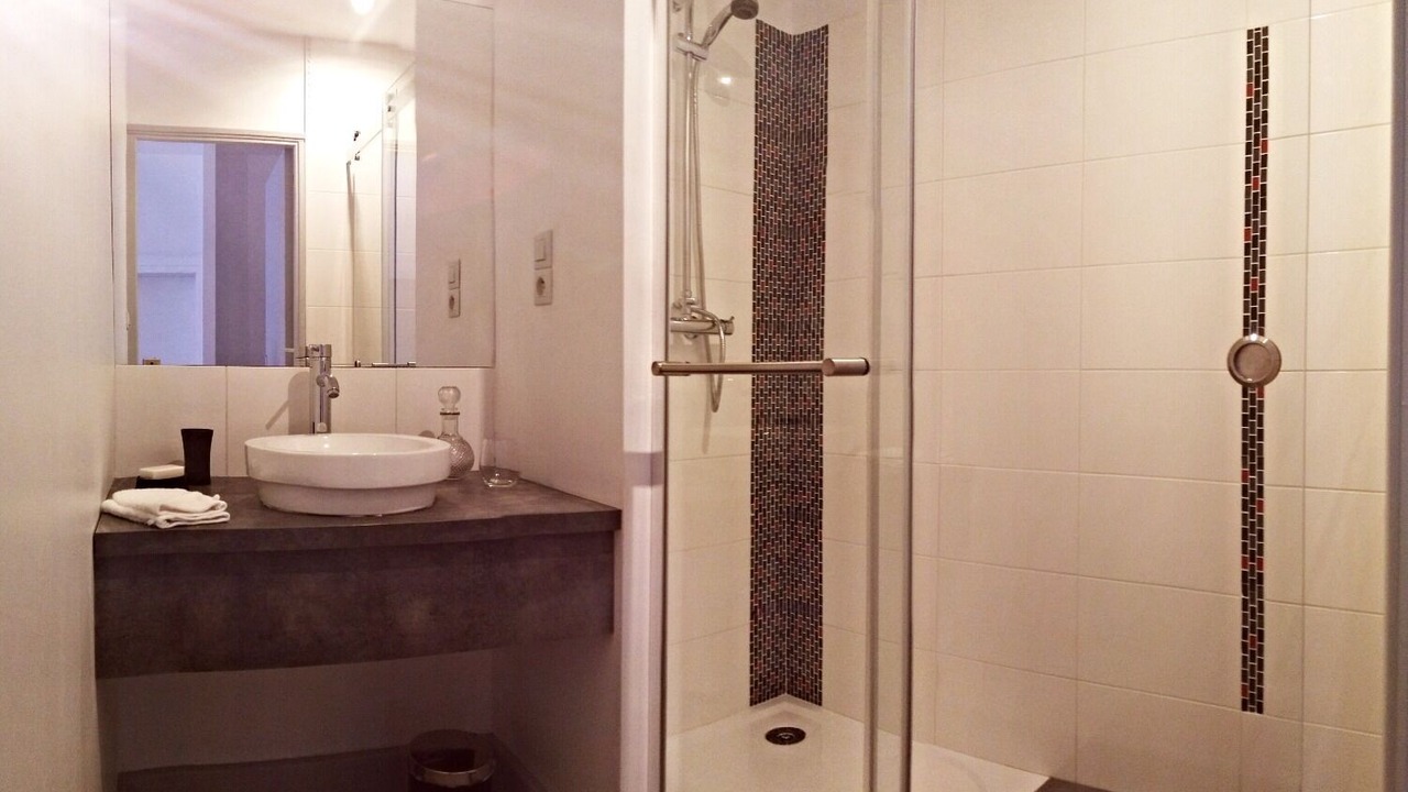 Photo of Bathroom in Chauvigny
