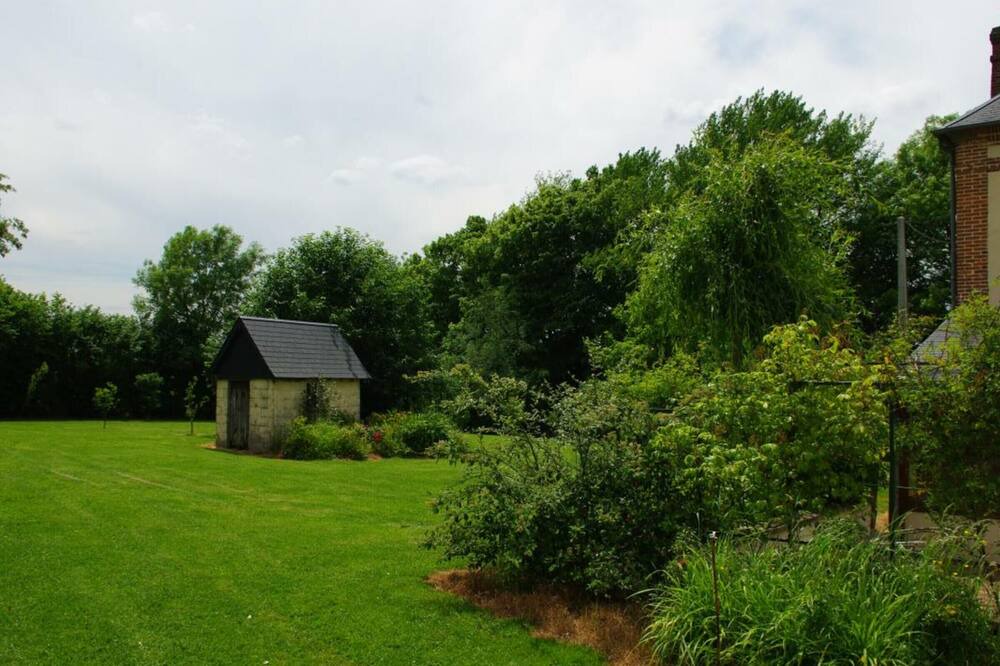 Photo of Outdoor in La Gonfriere