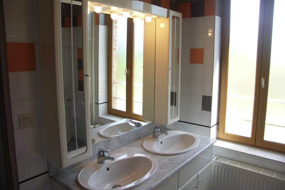 Photo of Bathroom in La Gonfriere