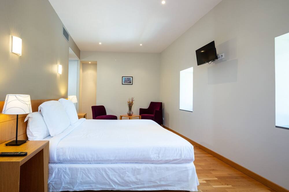 Photo of Bedroom in St Gervais sur Mare