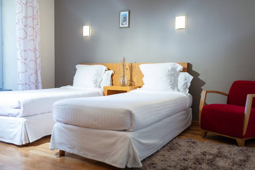 Photo of Bedroom in St Gervais sur Mare