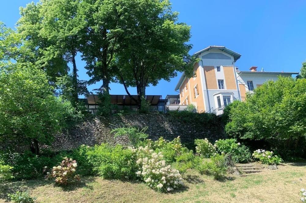 Photo of Outdoor in St Gervais sur Mare