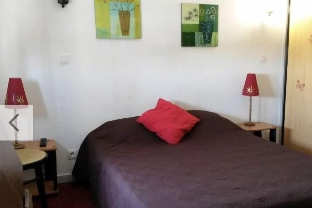 Photo of Bedroom in Montcalm