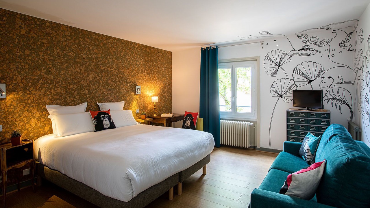 Photo of Bedroom in Replonges