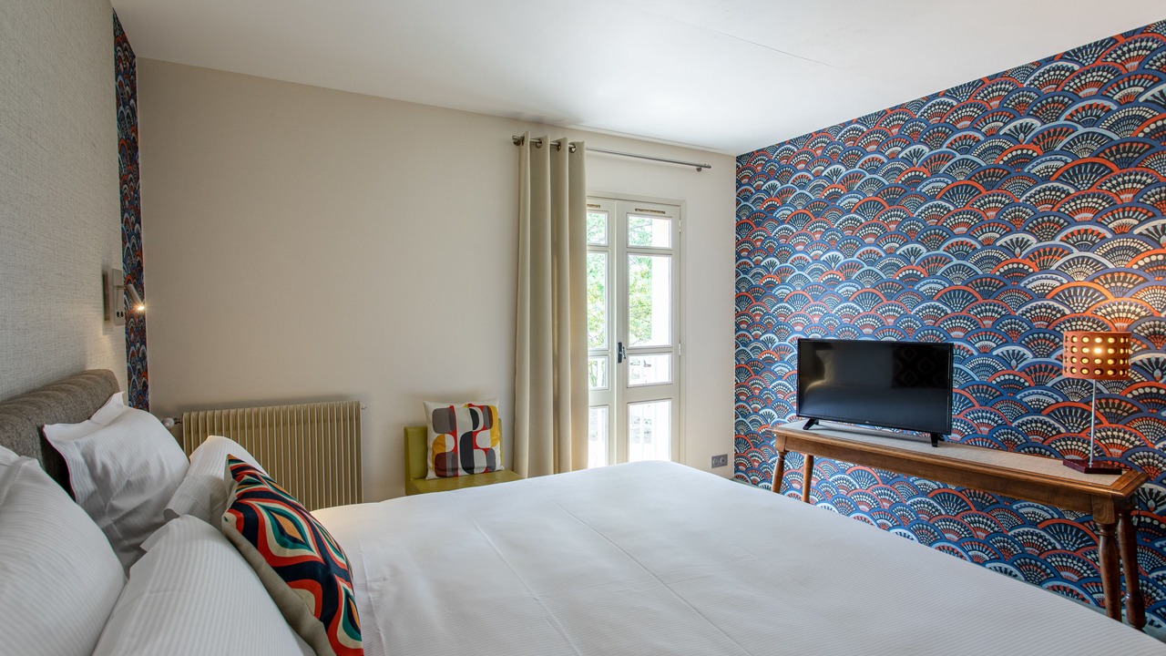 Photo of Bedroom in Replonges