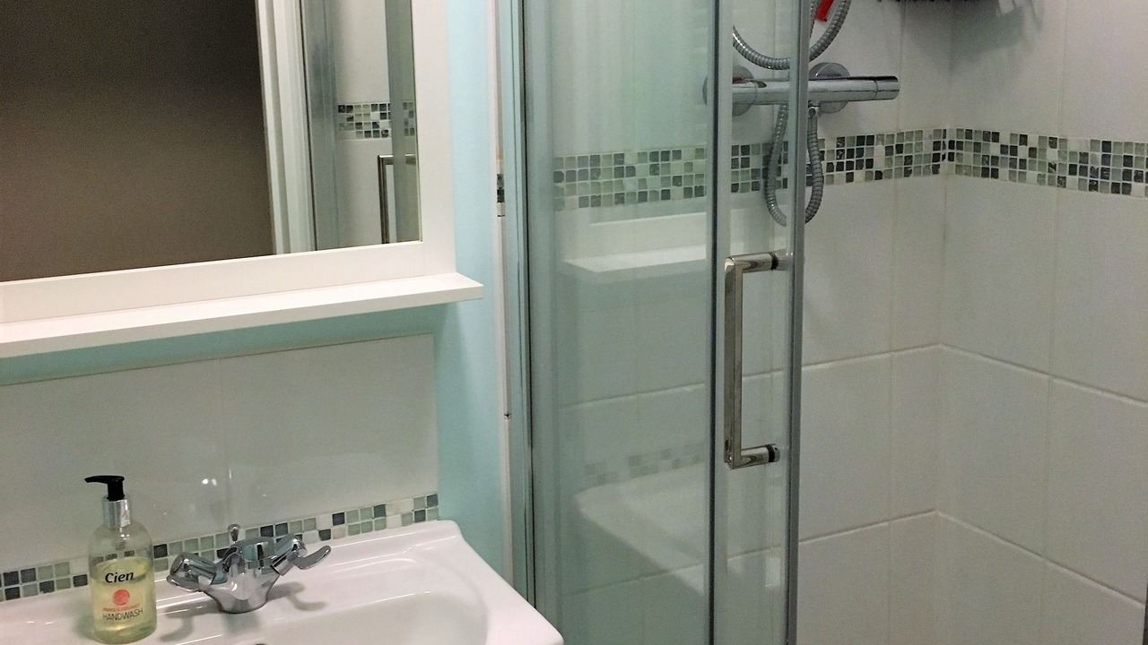 Photo of Bathroom in Sevenoaks