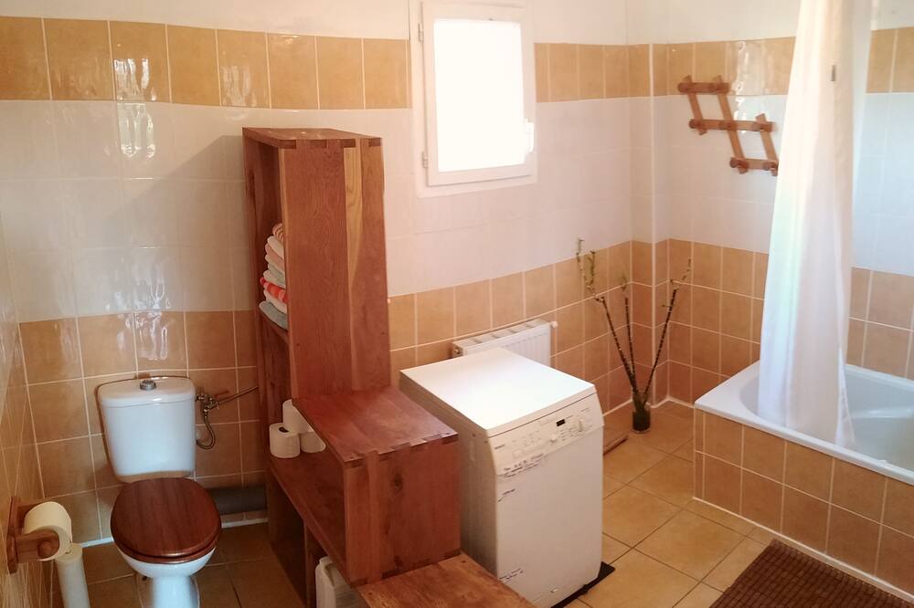 Photo of Bathroom in Die