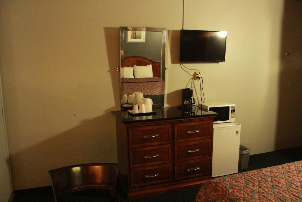 Photo of Bedroom in Yreka