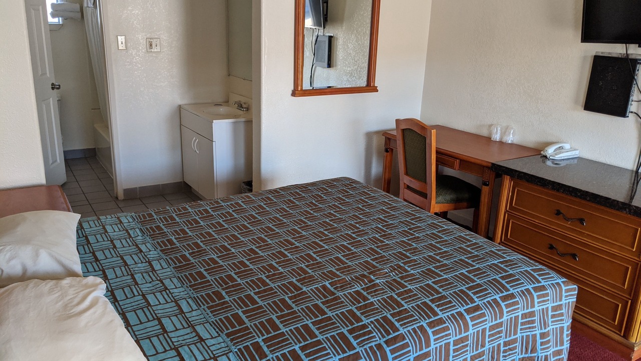 Photo of Bedroom in Cherryland