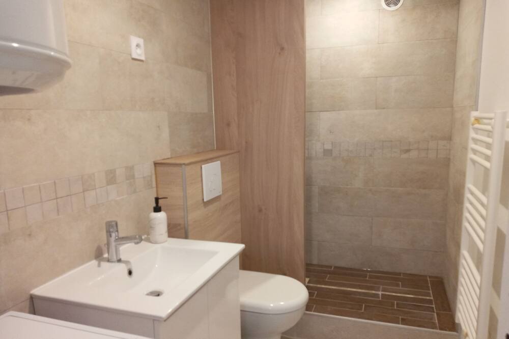 Photo of Bathroom in Estanove