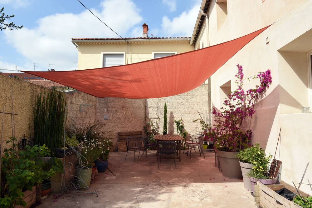 Photo of Patio Balcony in Estanove