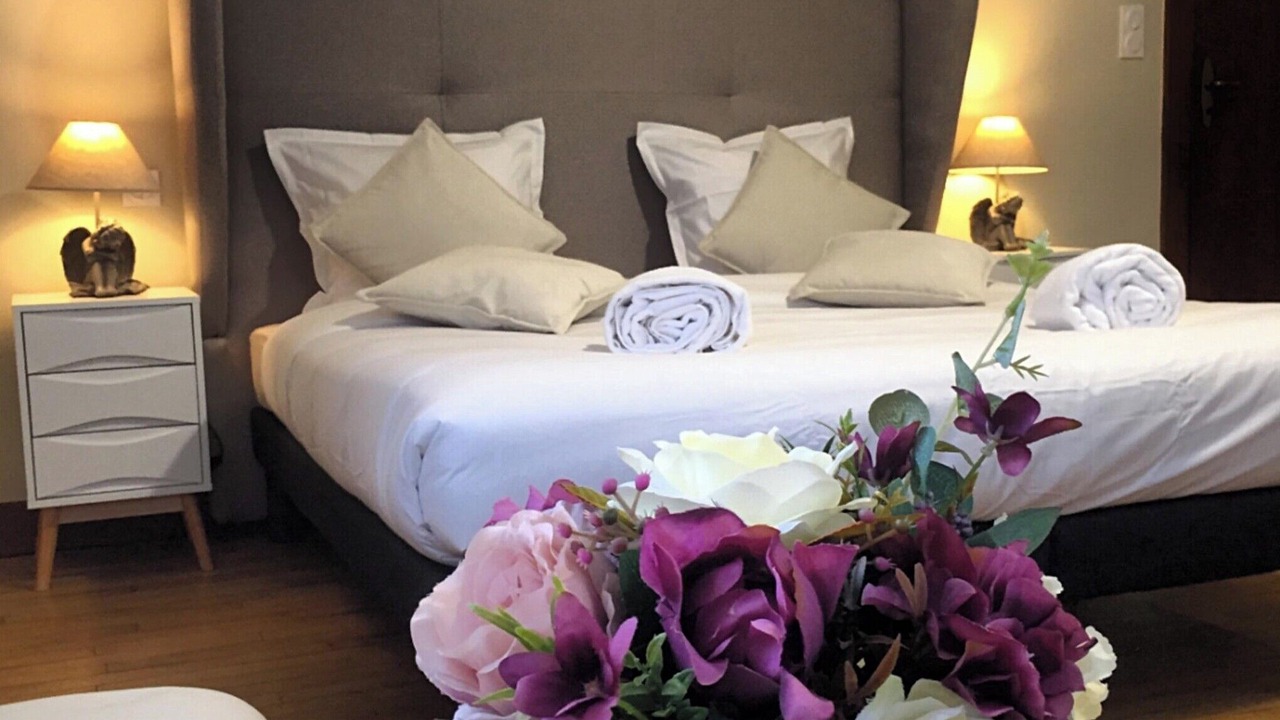 Photo of Bedroom in Montureux-les-Baulay