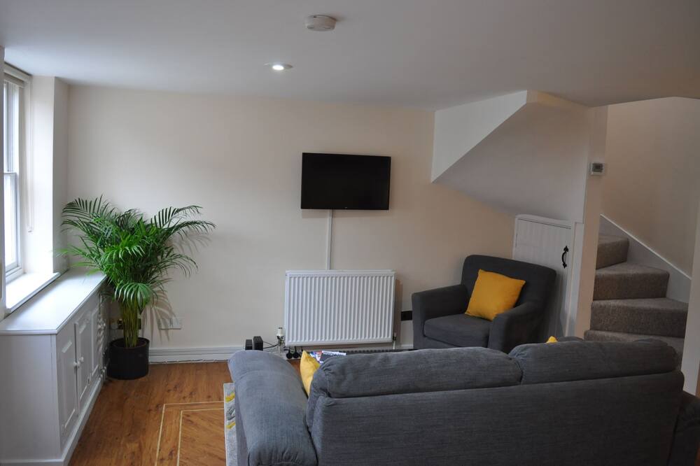 Photo of Livingroom in Ware