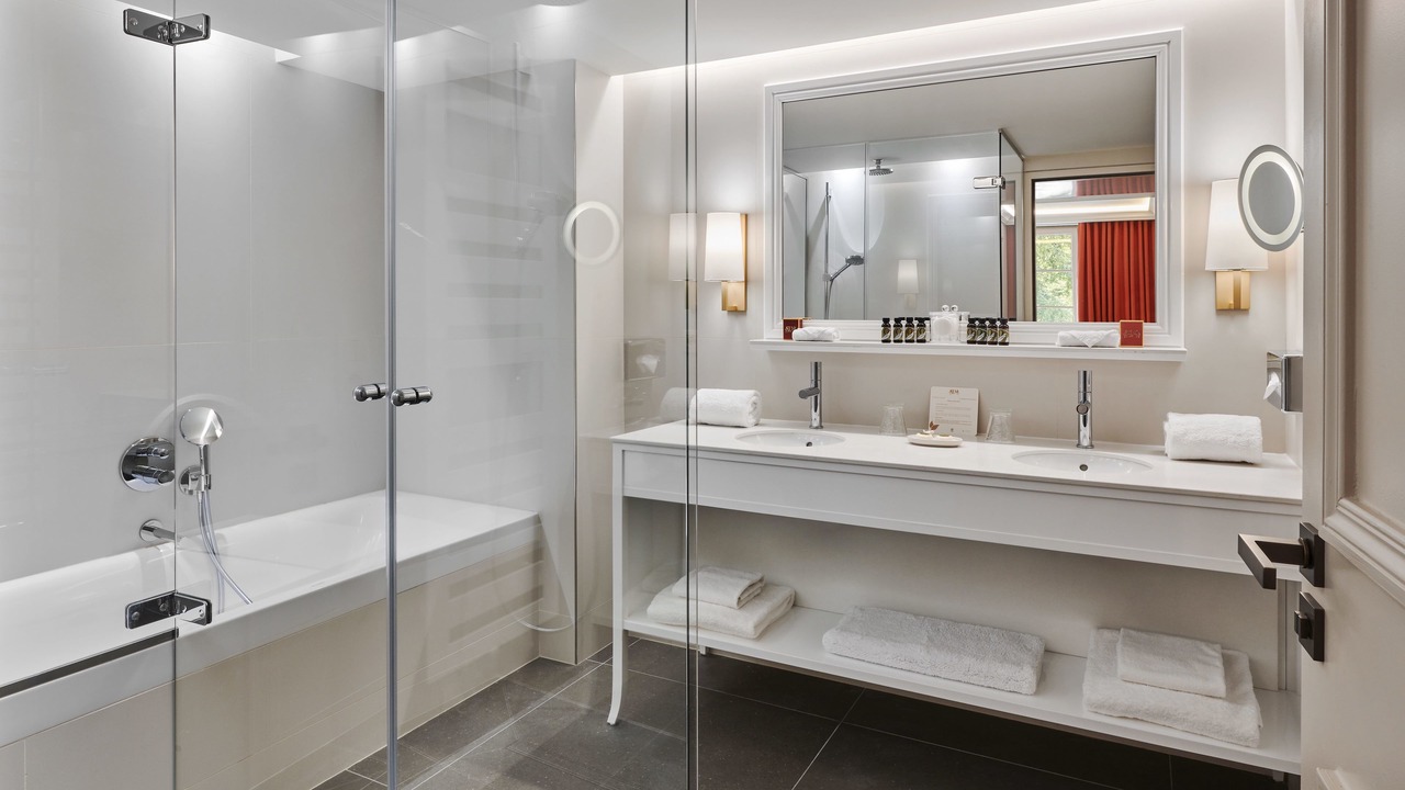 Photo of Bathroom in Montlucon