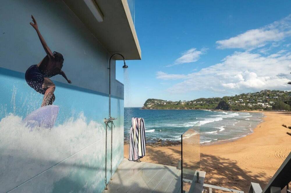 Photo of Others in Whale Beach
