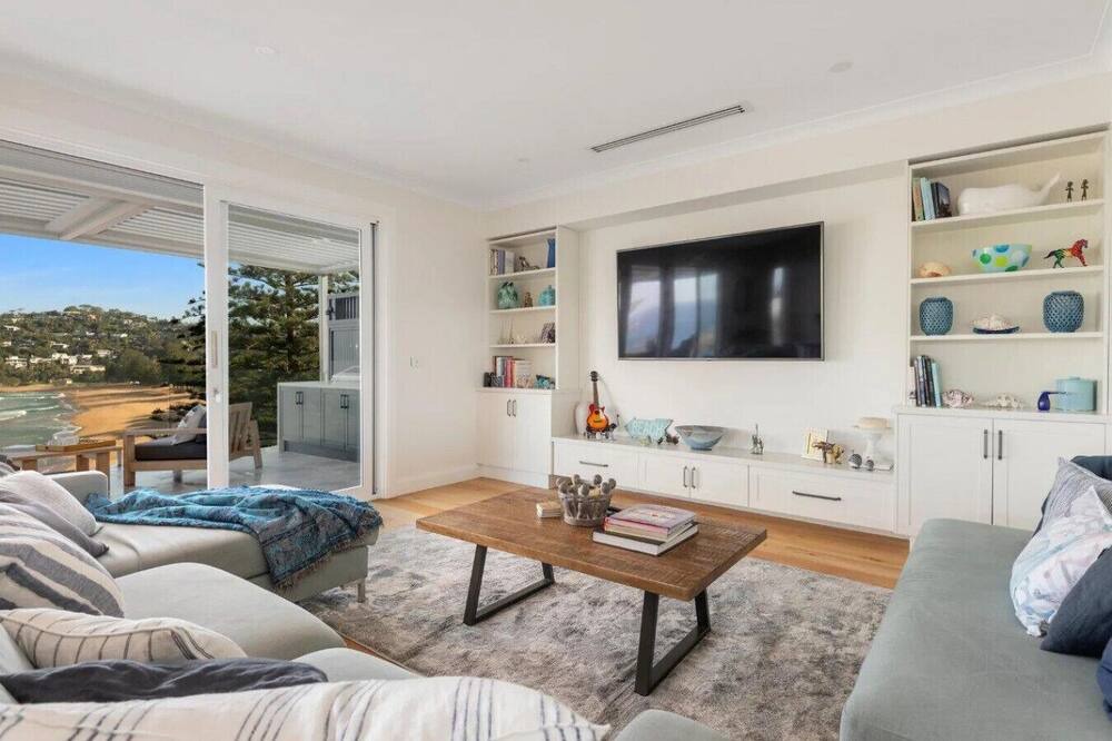 Photo of Others in Whale Beach