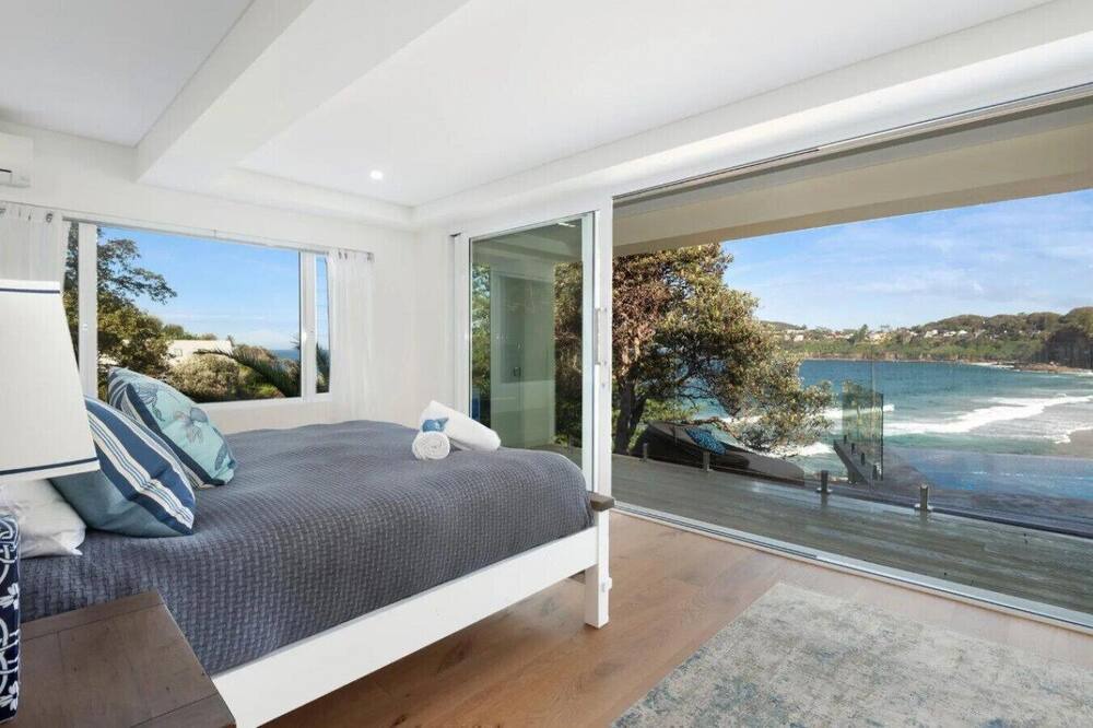 Photo of Others in Whale Beach