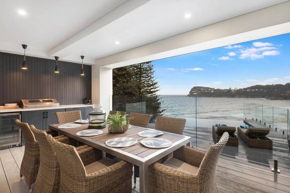 Photo of Others in Whale Beach