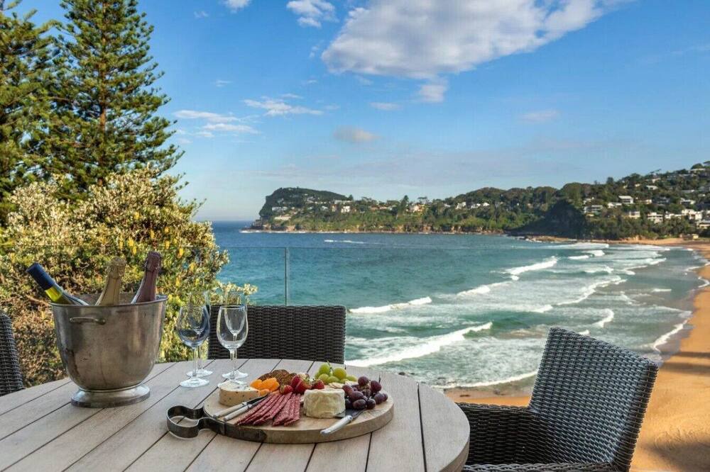 Photo of Others in Whale Beach