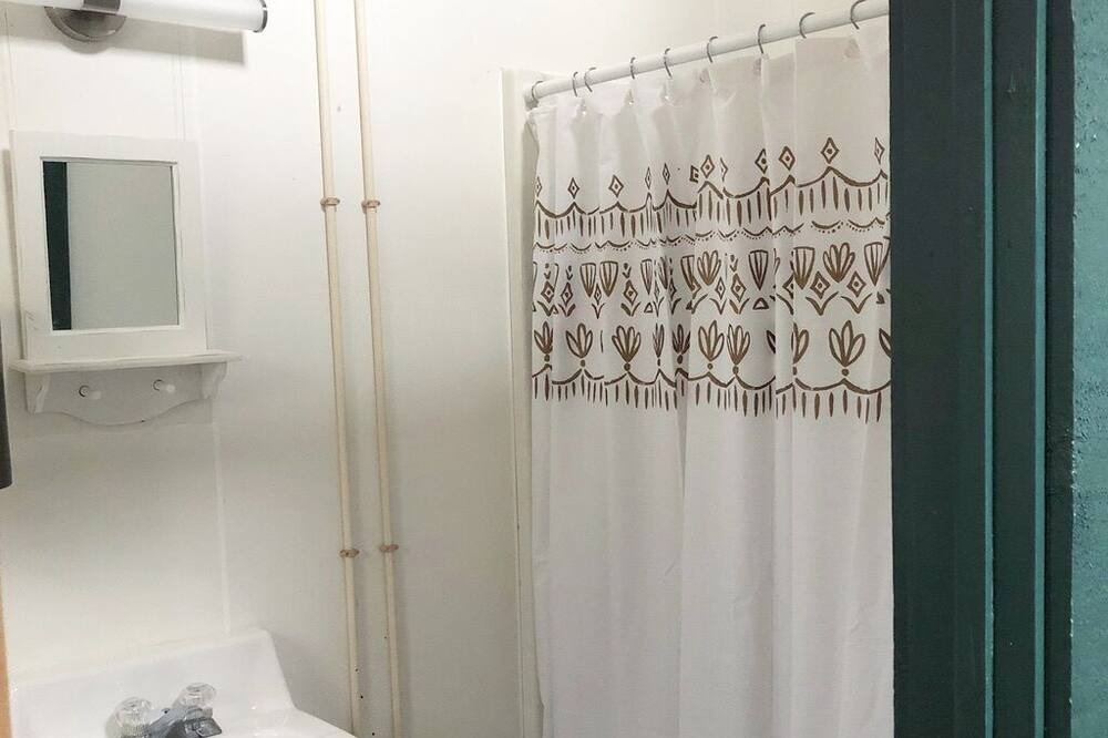 Photo of Bathroom in Airville