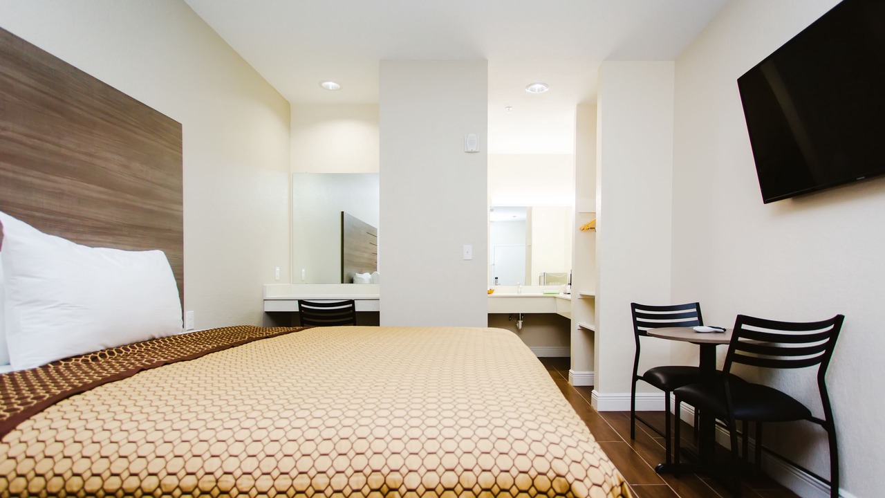 Photo of Bedroom in Barrett