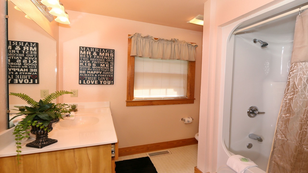 Photo of Bathroom in Pigeon Forge