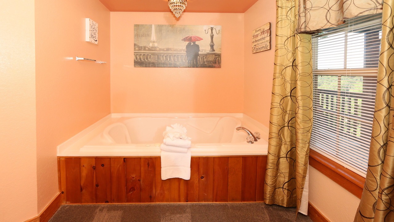 Photo of Bathroom in Pigeon Forge