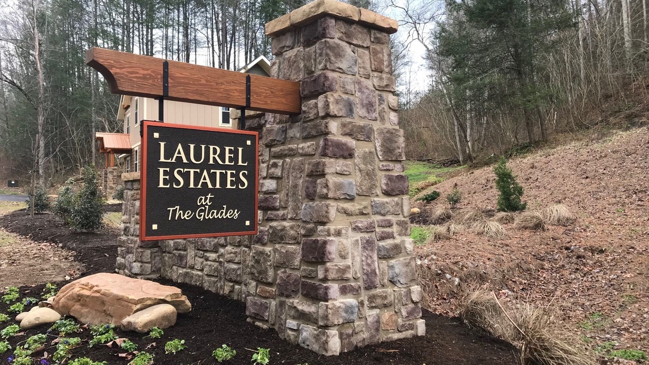 Photo of Outdoor in Gatlinburg - Pigeon Forge